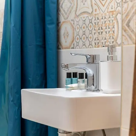 -quadrilatero- Moderno Loft In Centro X4 - Wi-fi